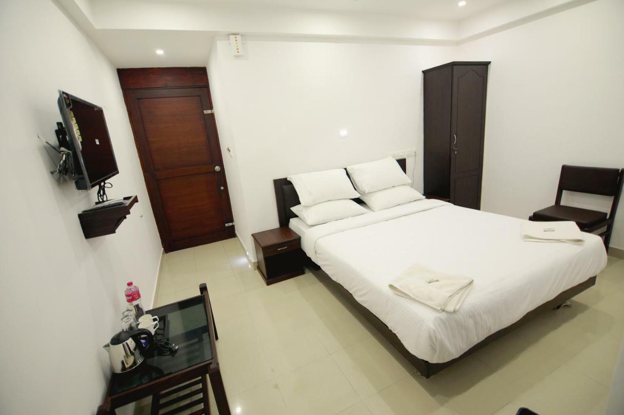 Ss Beach Resort Varkala Exterior photo